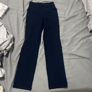 High-Waisted Navy straight leg leggings